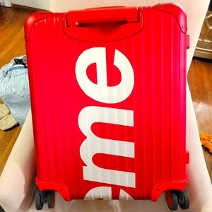 Supreme suitcase 45